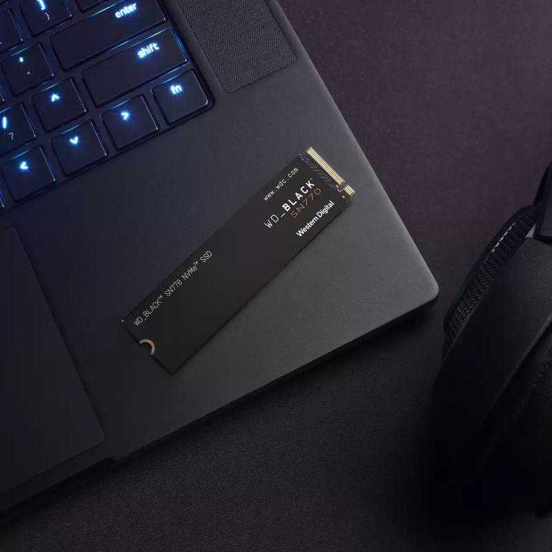 Kietasis diskas SSD Western Digital Black SN770, 1TB