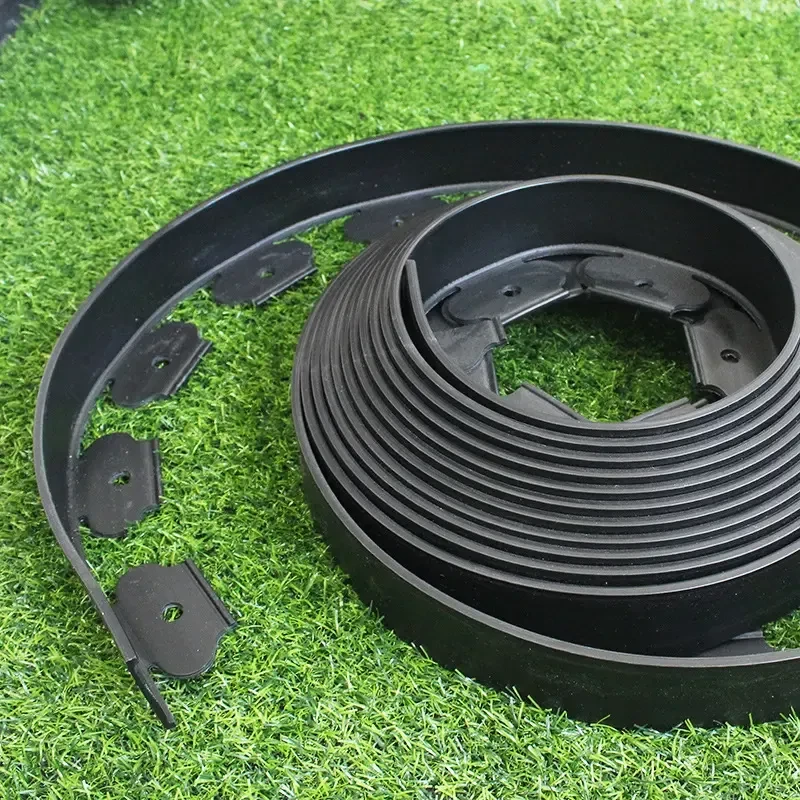 Extralink Juodas Forest Lawn Edging Set, Garden 60x50mm 10m with 30 Juodas Anchor Pegs aprašymas - Prekės nuotrauka