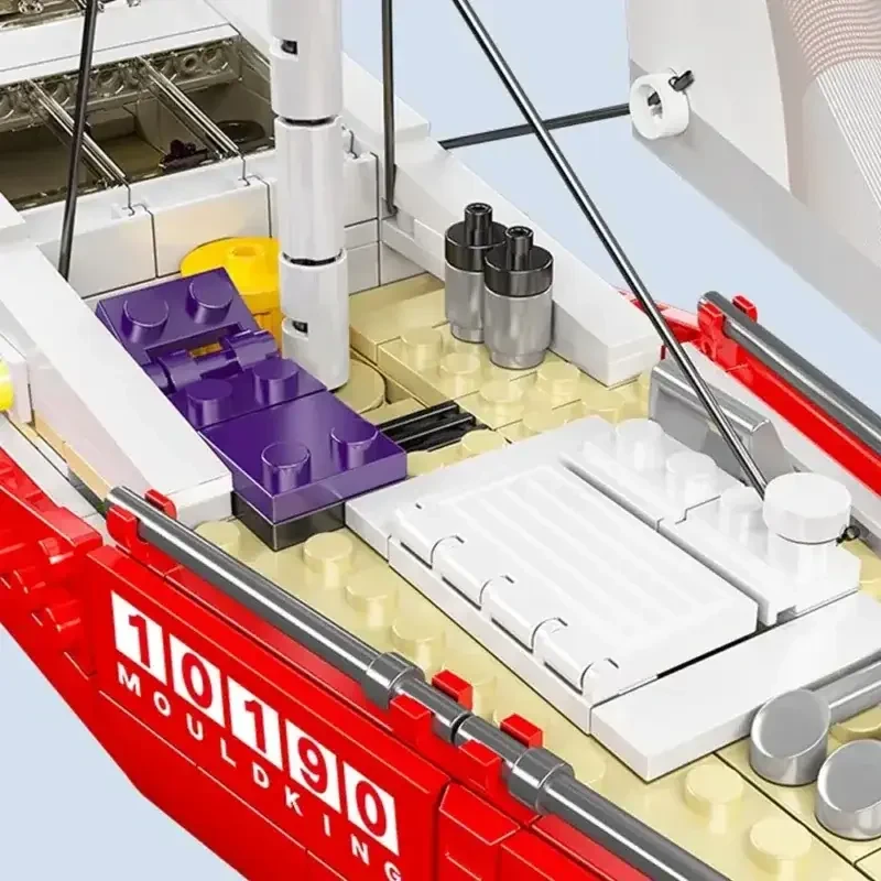 MOULD KING - MODERN SAILBOAT | SET 10190 - 767 PCS aprašymas - Prekės nuotrauka