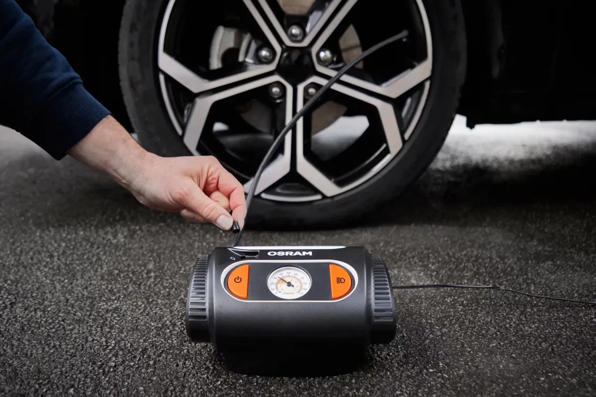 Osram TyreInflate 2110, kompaktiškas automobilio kompresorius, 12 V aprašymas - Prekės nuotrauka