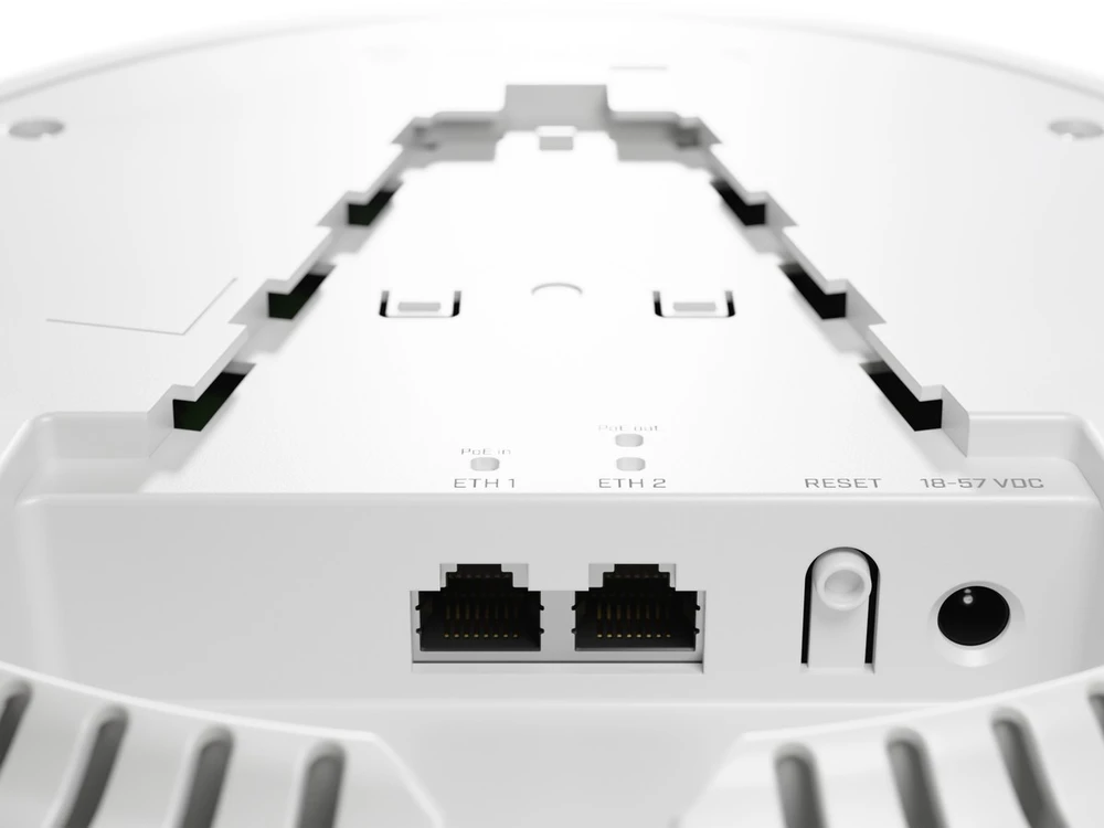 Mikroerkė | „Wi-Fi 6“ dviejų dažnių prieigos taškas | cAP taip | 802.11ax | 2,4 GHz / 5 GHz | 1200+574 Mb/s | 10/100/1000 Mb/s | Ethernet LAN (RJ-45) jungtis 2 | MU-MiMO Nr. | PoE įėjimas/išėjimas