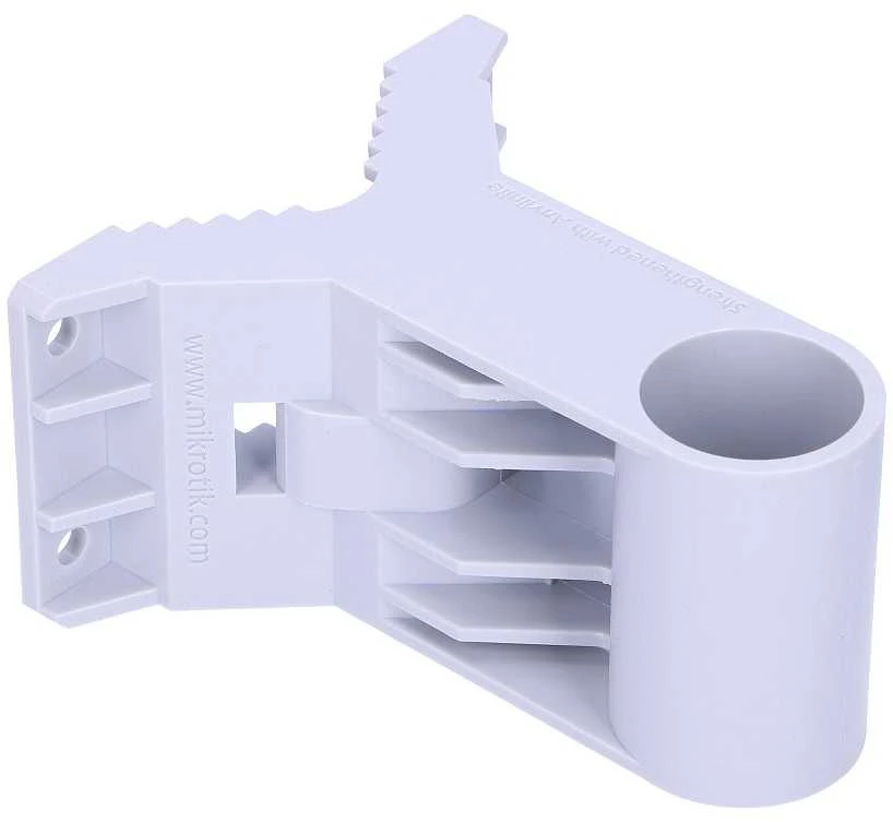 MIKROTIK QM greito montavimo prie sienos adapteris, skirtas mažoms PtP ir sektoriaus antenoms - SXT