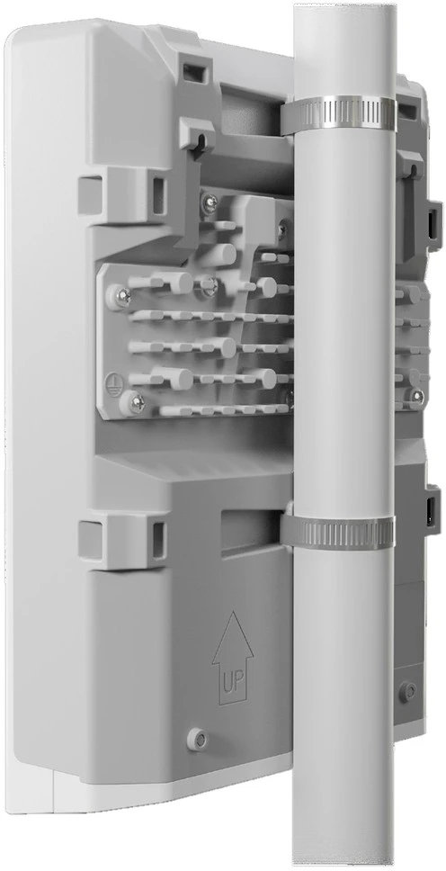 Maršrutizatorius MIKROTIK CSS610-1GI-7R-2S+OUT NETPOWER LITE 7R debesies išmanusis komutatorius 8xGE POE 2x10G SFP+