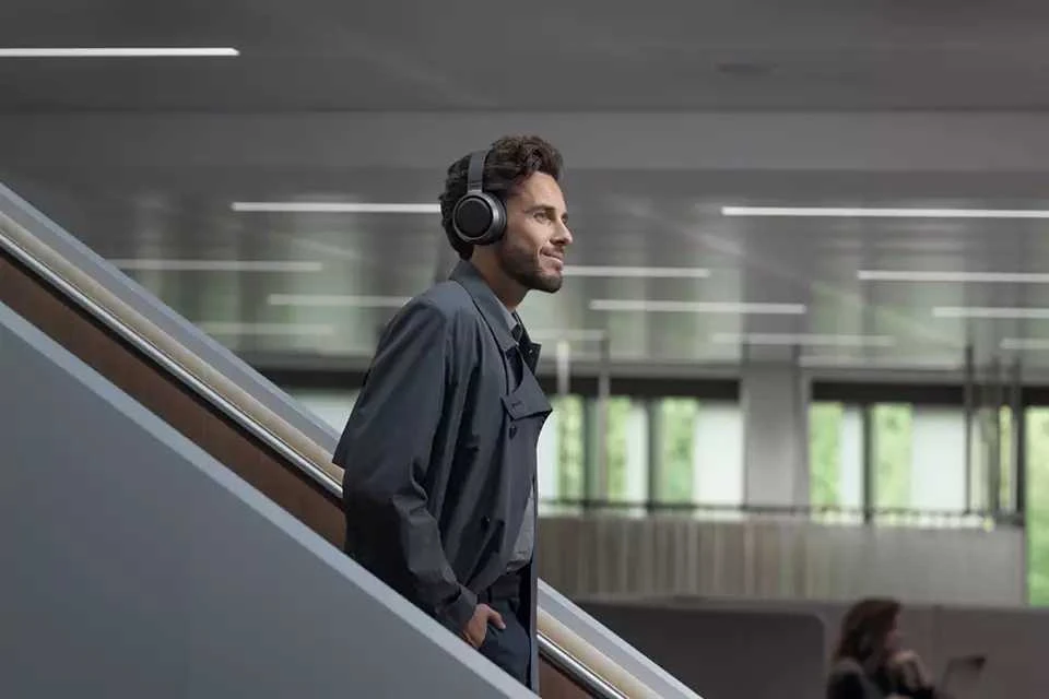 Fidelio Ant ausų dedamos belaidės ausinės Philips L3/00