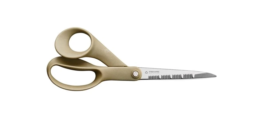 Sodo žirklės Fiskars ReNew; 21 cm