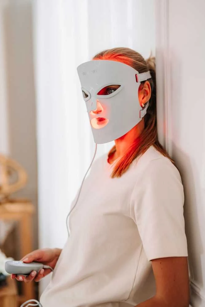 Beautifly AuraSkin Pro LED Light Therapy Face Mask