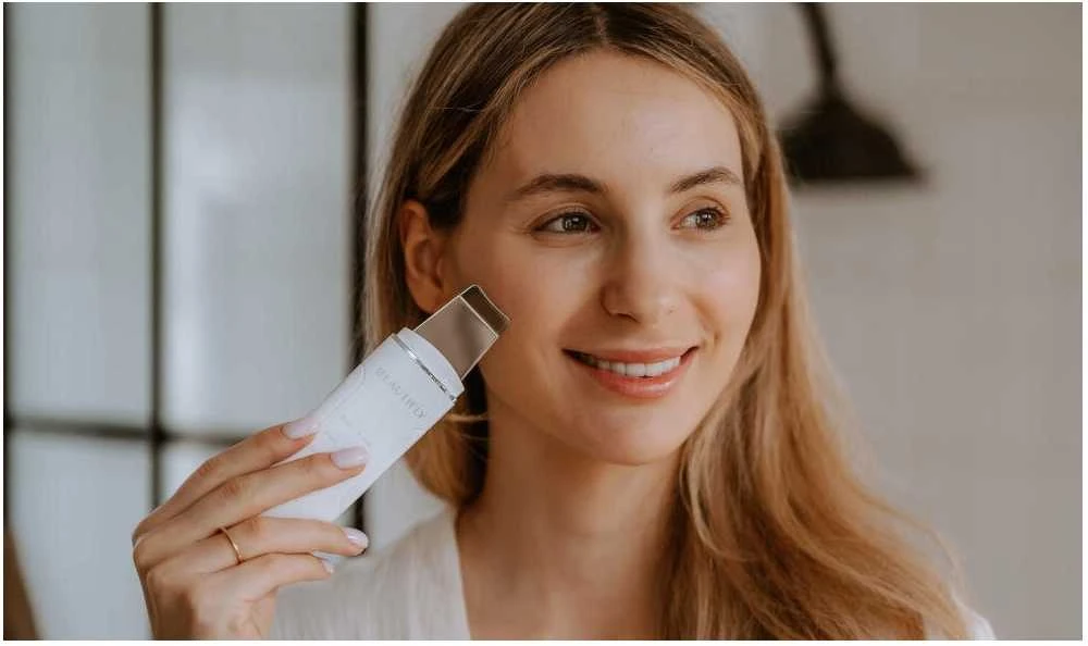 Ultragarsinė veido valymo mentelė Beautifly B-Scrub Young