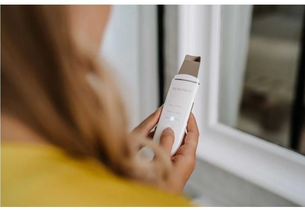 Ultragarsinė veido valymo mentelė Beautifly B-Scrub Young