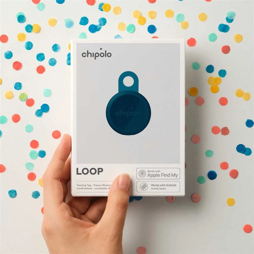 „Chipolo LOOP“ – įkraunamas „Bluetooth“ sekiklis su silikonine kilpa, skirtas „iOS“ ir „Android“, tamsiai mėlynas