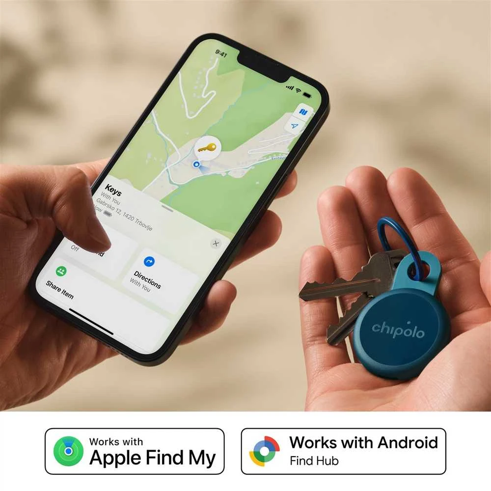 „Chipolo LOOP“ – įkraunamas „Bluetooth“ sekiklis su silikonine kilpa, skirtas „iOS“ ir „Android“, tamsiai mėlynas