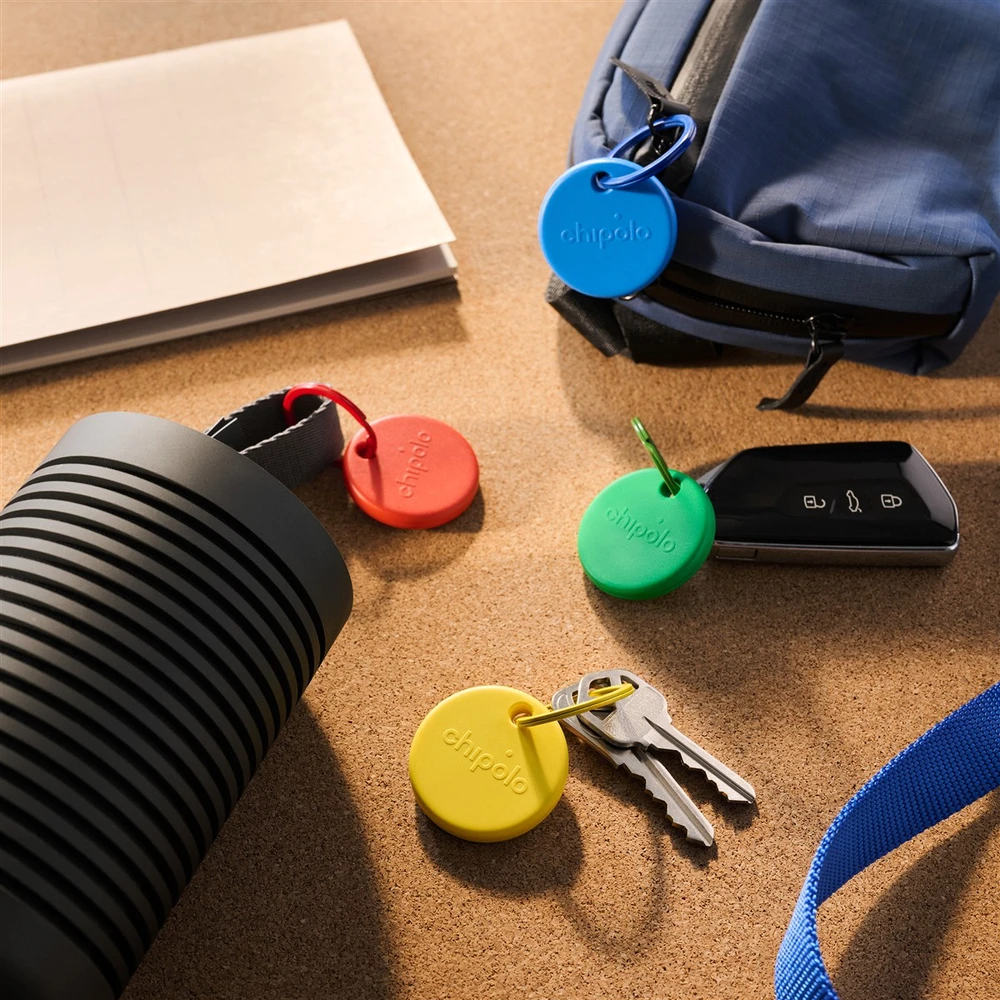 Chipolo POP – Bluetooth Tracker with Replaceable Baterija for iOS & Android, 4pack -Red_Blue_Yellow_Green