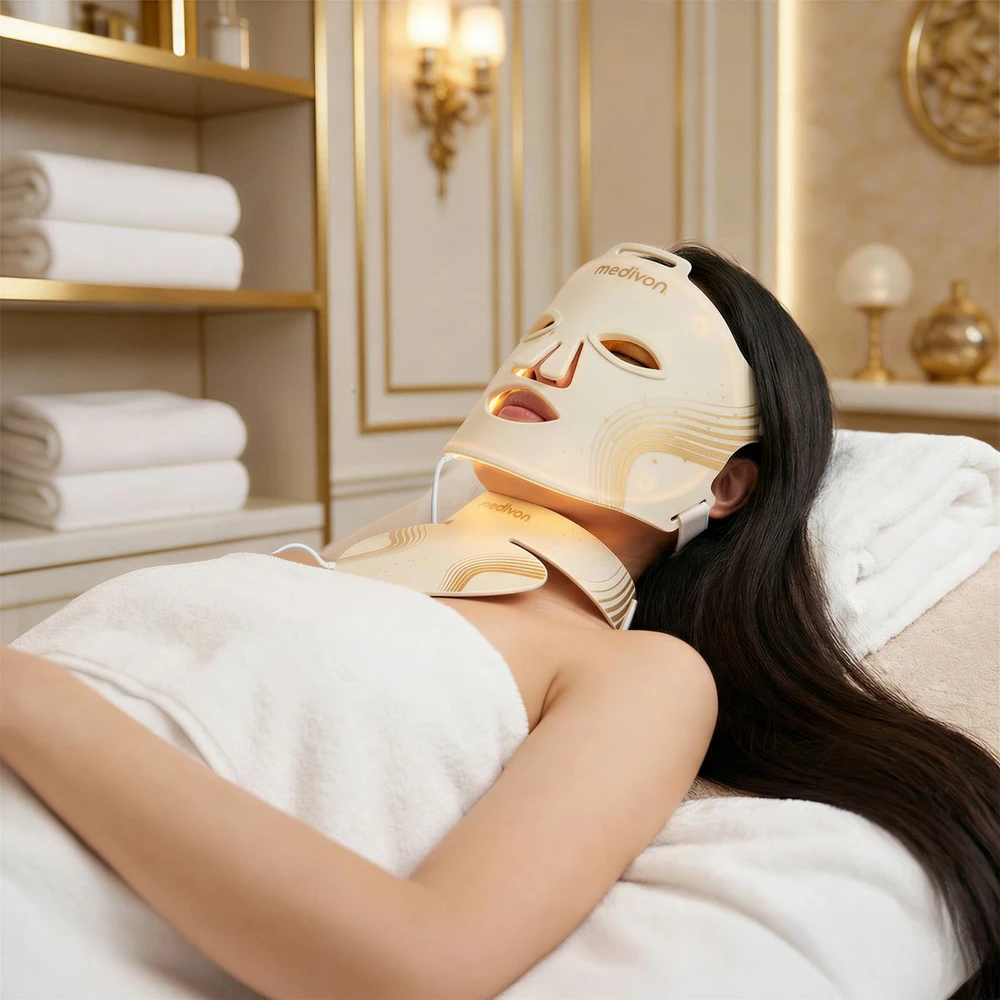 Medivon LED Light Facial Mask Lumi Max
