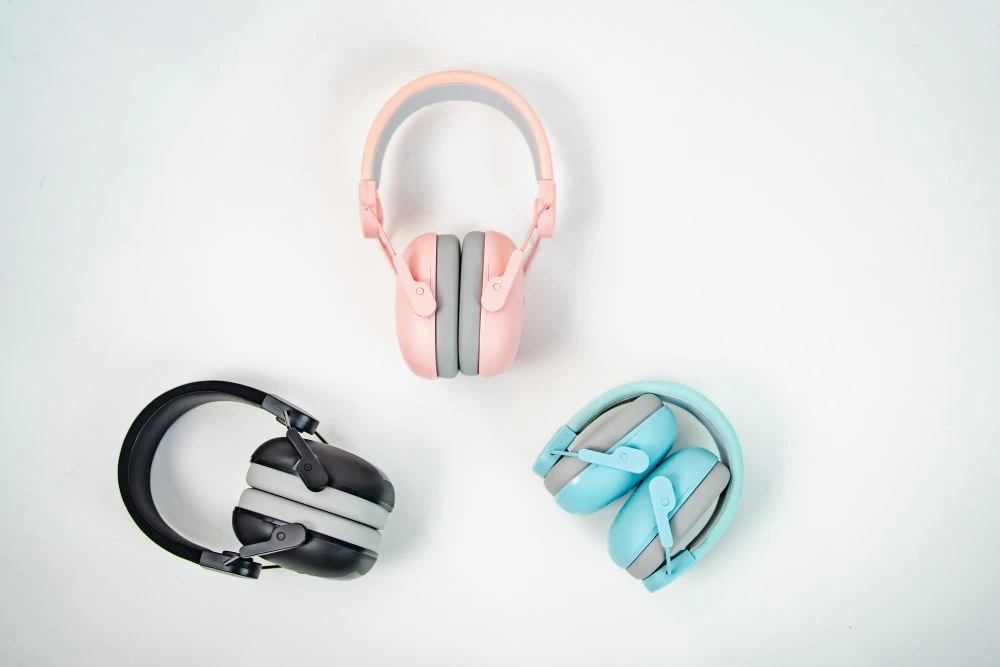 Momini kids noise-reducing earmuffs Milo Juodas