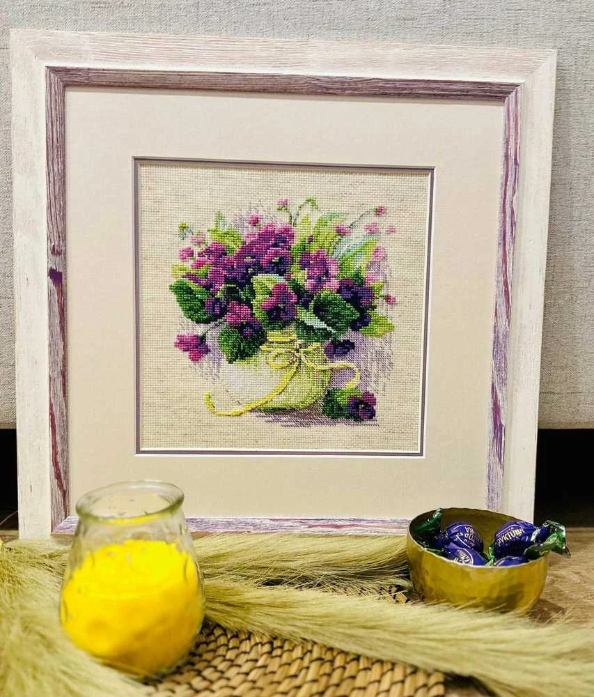 Riolis Rankdarbių rinkinys Žibutės vazonėlyje 22x22 SR2091