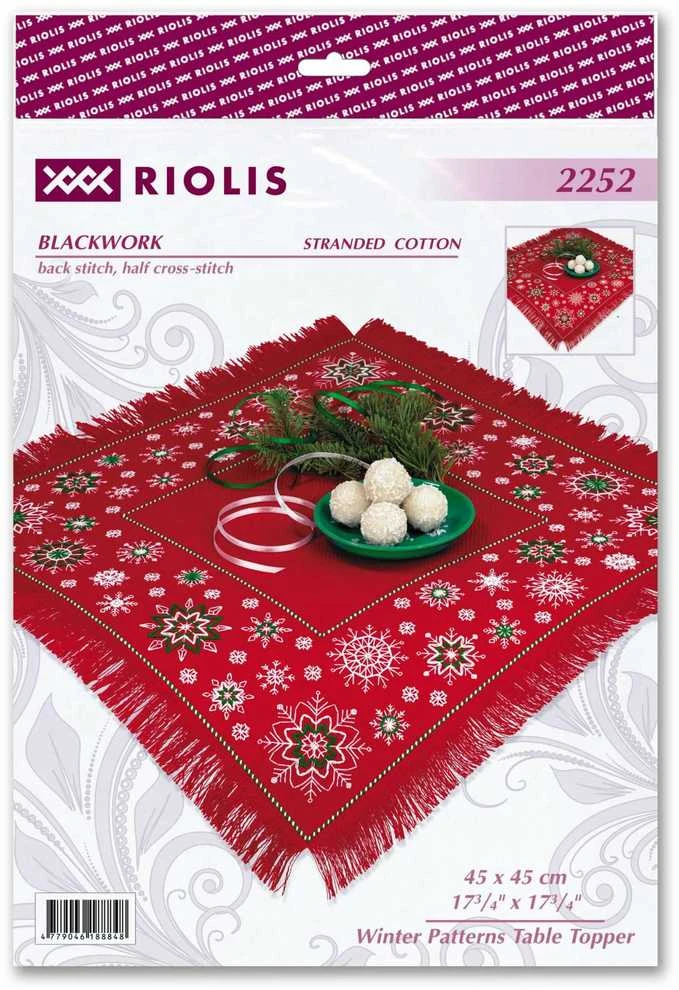 Riolis Kryželiu siuvinėjimo rinkinys „Žiemos raštų stalo takelis“ 45x45 cm SR2252