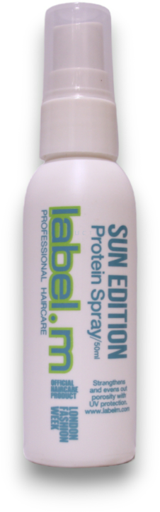 Label.M „Get Wet Sun Edition“ rinkinys. M: „Sun Editon“ UV filtro plaukų lakas stiprinimui, 50 ml + „Sun Editon“ plaukų aliejus su UV filtru, atgaivinantis spindesį ir atkuriantis spindesį, 60 ml + „Sun Editon“ plaukų šampūnas drėkinimui, 60 ml + „Sun Editon“ plaukų šampūnas su UV filtru.
