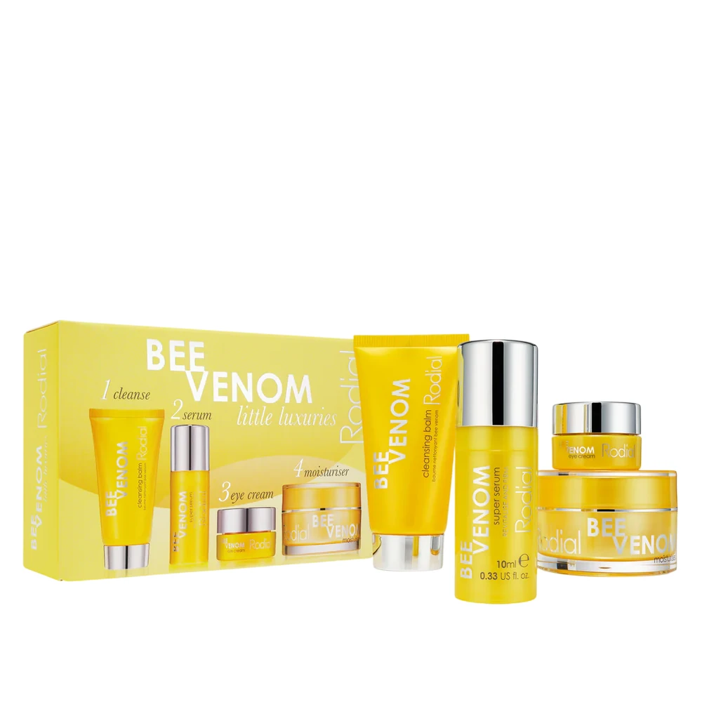 „Little Luxuries“ rinkinys Rodial: „Bee Venom“ veido senėjimą stabdantis kasdienis kremas, 15 ml + „Bee Venom“ valomasis balzamas veidui, 20 ml + „Bee Venom“ raukšles stabdantis paakių kremas, 5 ml + „Bee Venom“ veido senėjimą stabdantis serumas, 10 ml