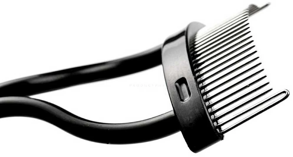 M2 Beaute Quick-Change Artists High Precision Eyelash Šukos blakstienų šukos