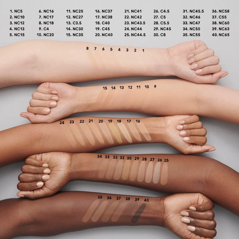 Matinis makiažo pagrindas MAC Studio Fix Fluid SPF 15 24HR Matte Foundation + Oil Control, spalva: C55, 30 ml