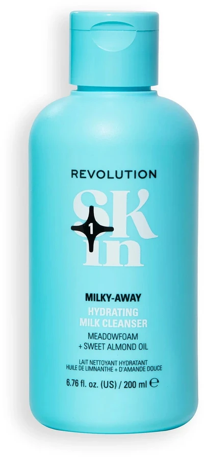 „Revolution Skincare Milky-Away“ valomasis pienelis veidui, 200 ml