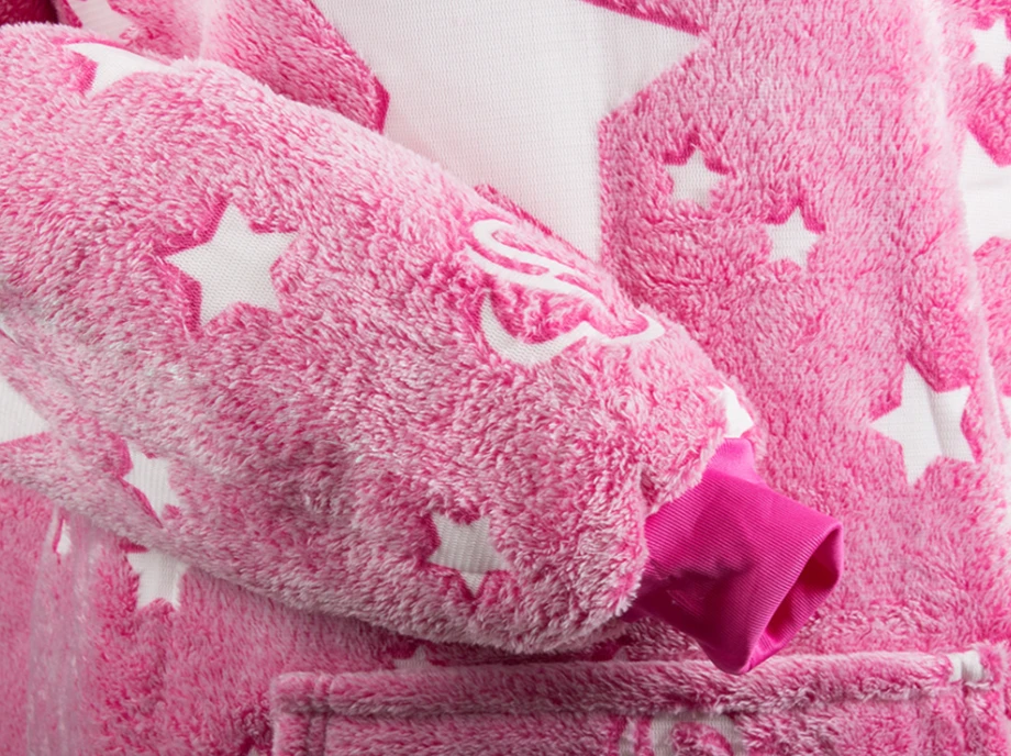 Pink Tamsoje šviečiantis pledas - džemperis Rožinė