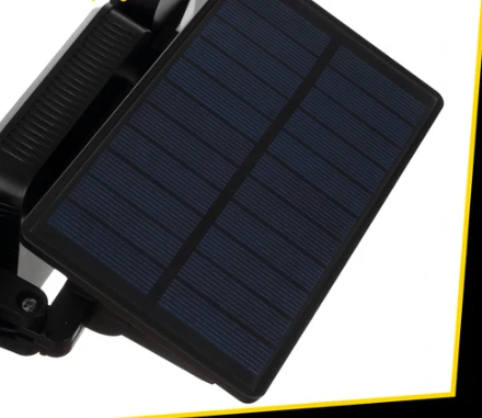 Saulės energija varomas šviestuvas