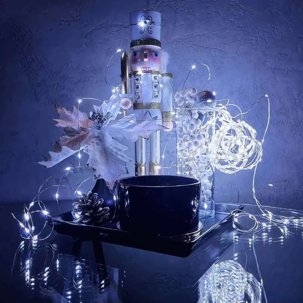 Springos Kalėdinės lemputės su šaltai balta šviesa, 100 LED, 9,9 m