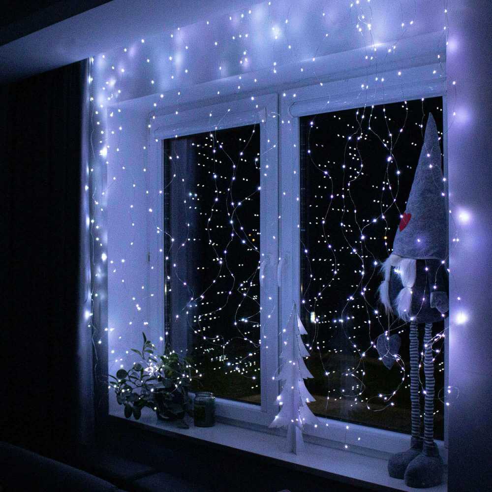 Kalėdinė girlianda Springos 300 micro LED, 3x3 m, šaltai balta