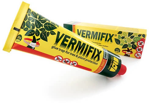Apsauga nuo kenkėjų klijai kamienui VERMIFIX 135g