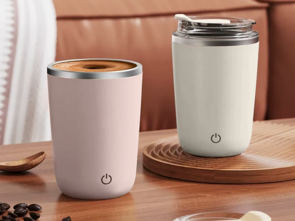 Termo puodelis su automatinio maišymo funkcija 350 ml