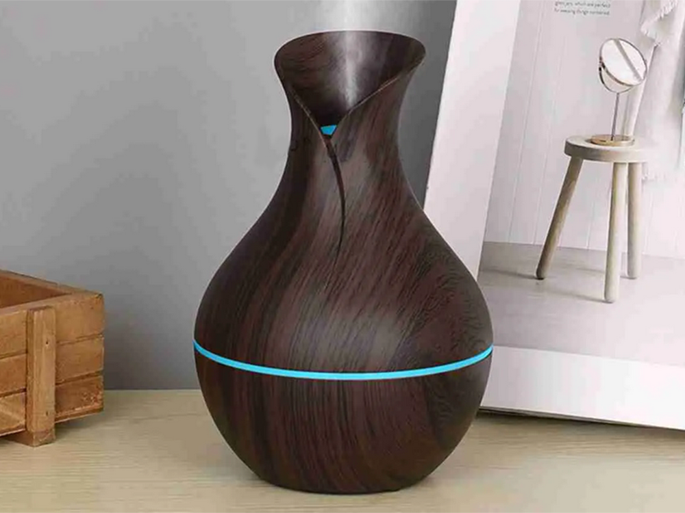 Oro drėkintuvas su aromaterapijos funkcija, RGB apšvietimu ir USB maitinimu, 200 ml