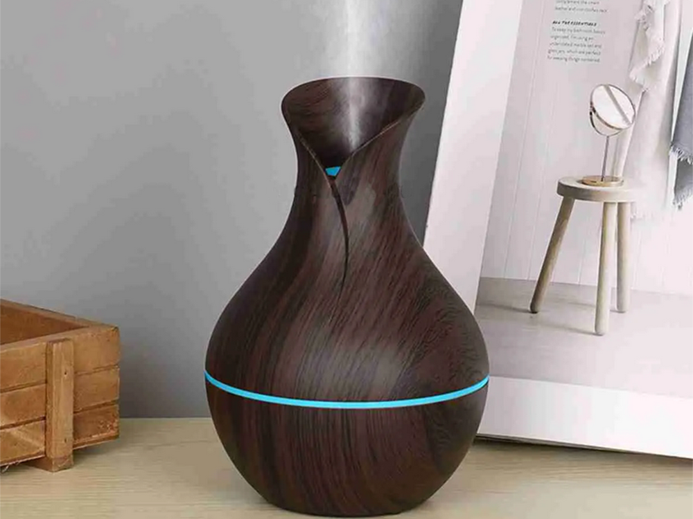 Oro drėkintuvas su aromaterapijos funkcija, RGB apšvietimu ir USB maitinimu, 200 ml