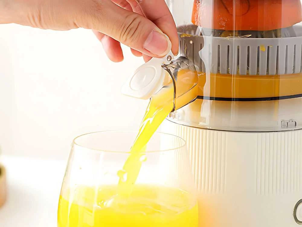 Automatinė citrusinių vaisių sulčiaspaudė