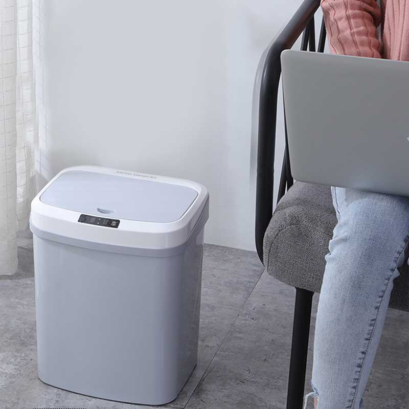 Automatinė šiukšliadėžė su intelektualiu 16L baltojo/akumuliatoriaus jutikliu