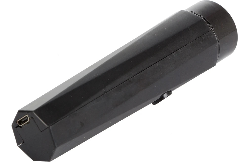Trimeris su dviem galvutėmis ir USB įkrovimu