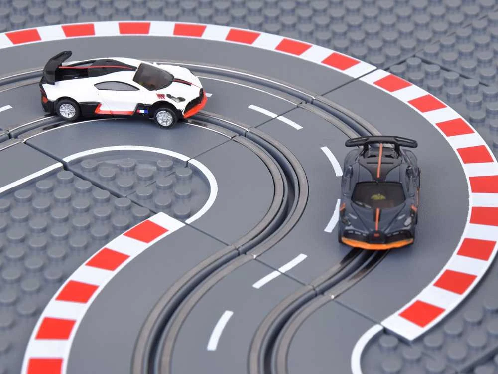 Jokomisiada Bugatti lenktynių trasa su 2 blokais nuotolinio valdymo automobiliais! Labai smagus RC0664