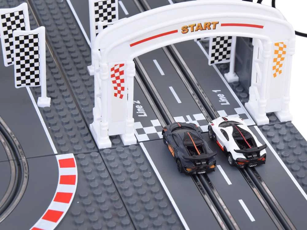 Jokomisiada Bugatti lenktynių trasa su 2 blokais nuotolinio valdymo automobiliais! Labai smagus RC0664