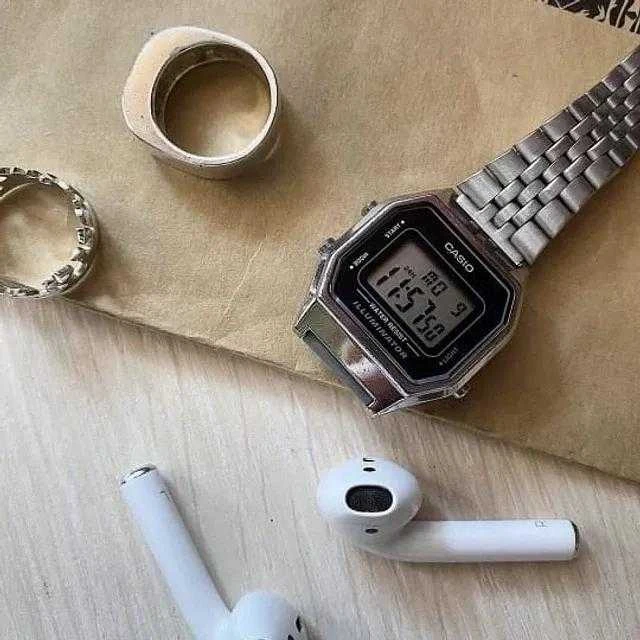 CASIO VINTAGE LA680WA-1 MOTERINIS LAIKRODIS (zd631a) + DĖŽUTĖ