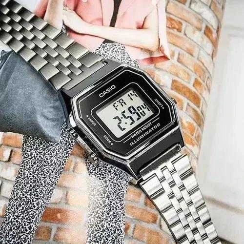 CASIO VINTAGE LA680WA-1 MOTERINIS LAIKRODIS (zd631a) + DĖŽUTĖ