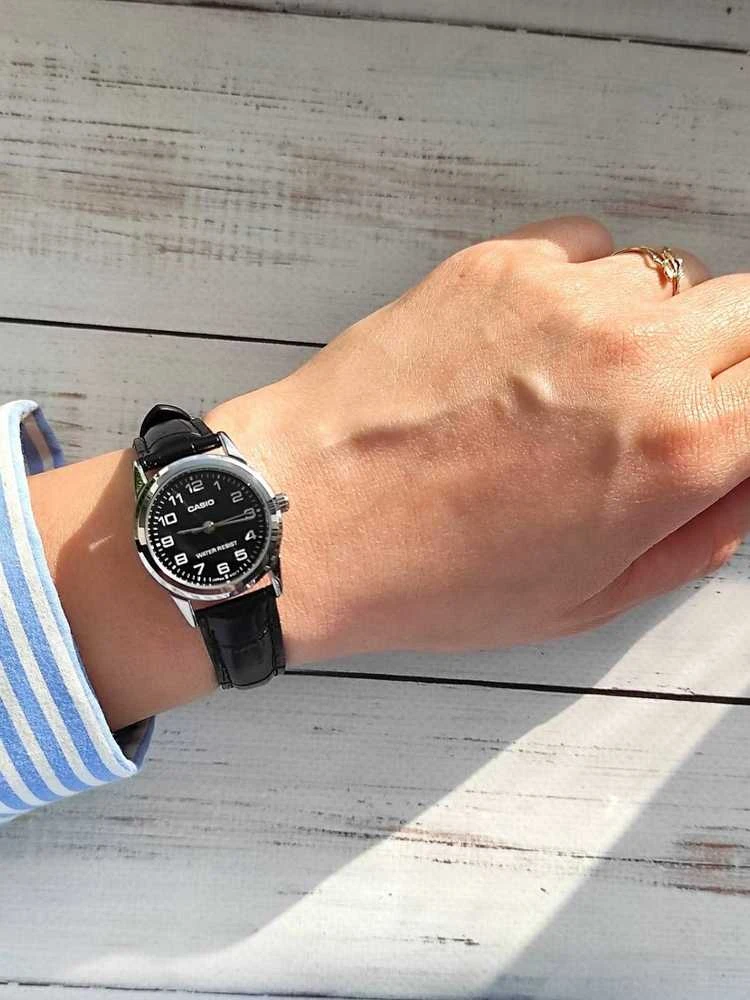 Laikrodis moterims CASIO LTP-V001L-1BUDF (zd588a) + dėžutė