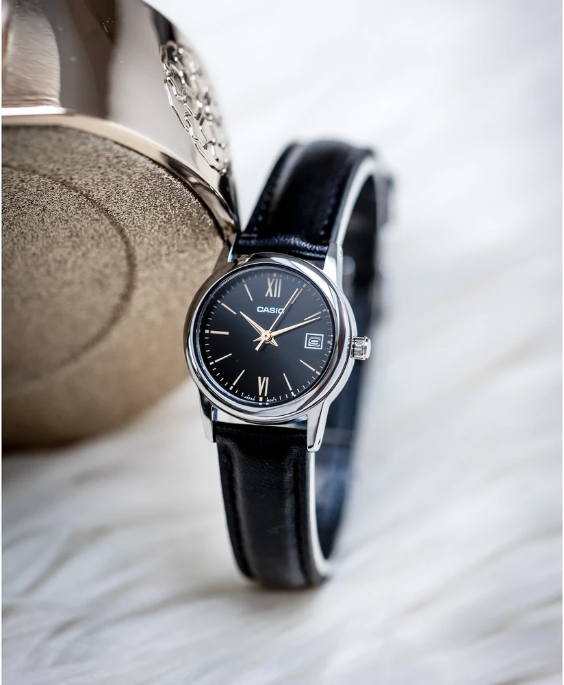 CASIO LTP-V002L-1B3UDF moteriškas laikrodis (zd584j) + dėžutė