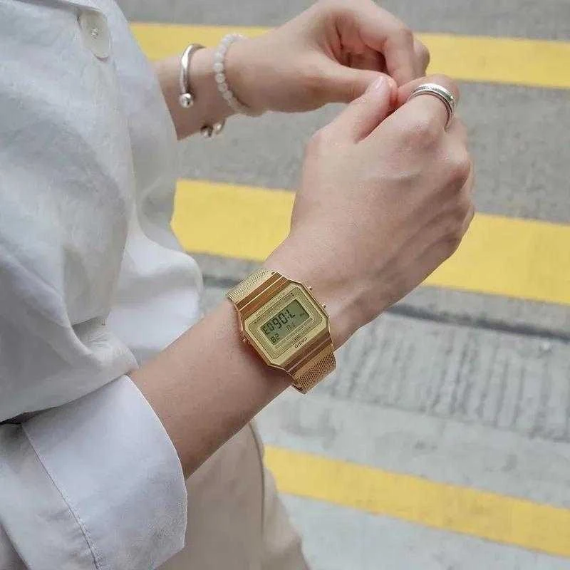 Unisex Casio Retro Vintage laikrodis A700WMG-9A + DĖŽUTĖ