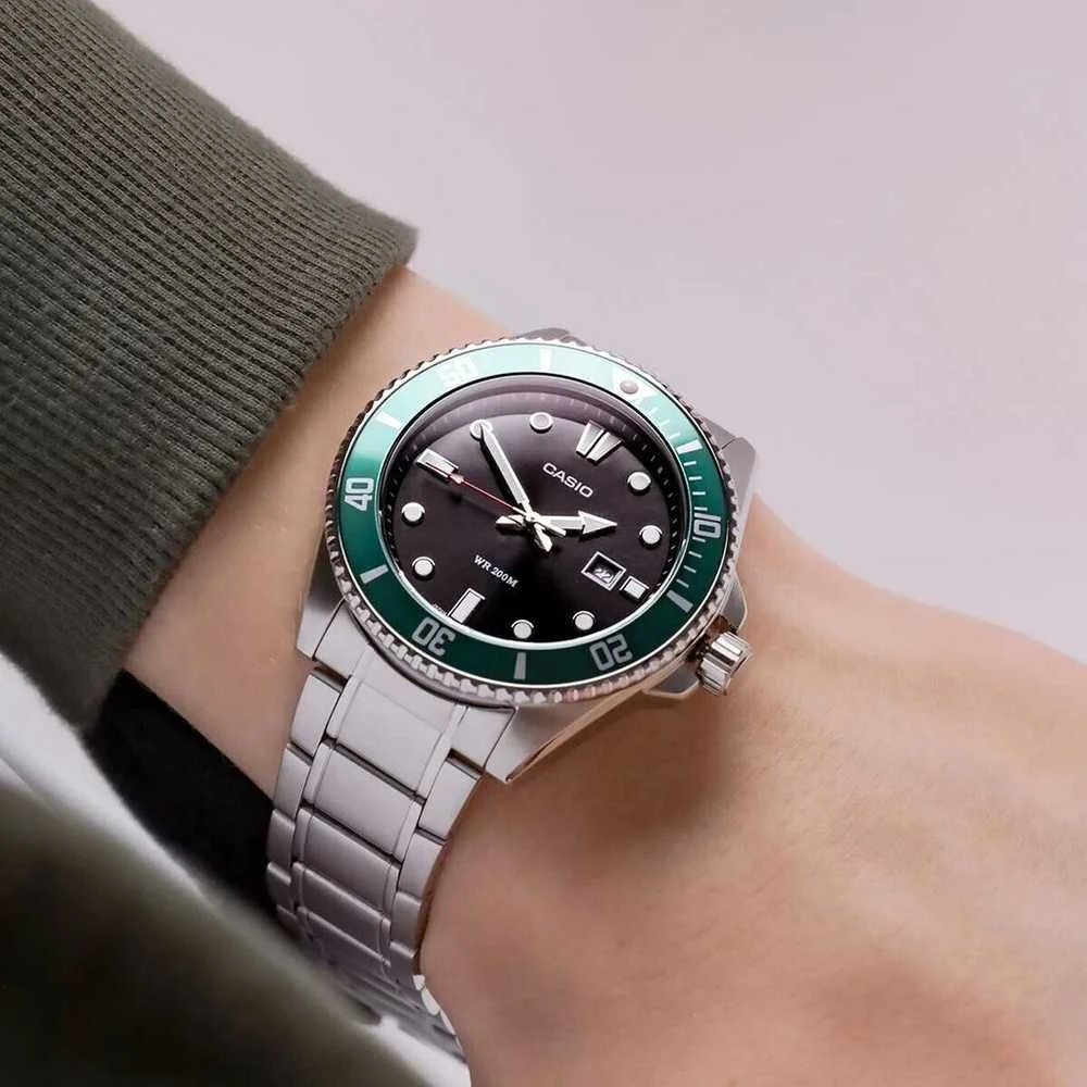 Laikrodis Casio kolekcija MDV-107D-3AVEF