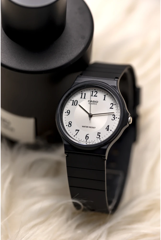 Casio MQ-24-7B3 vyriškas laikrodis + dėžutė (zd632b)