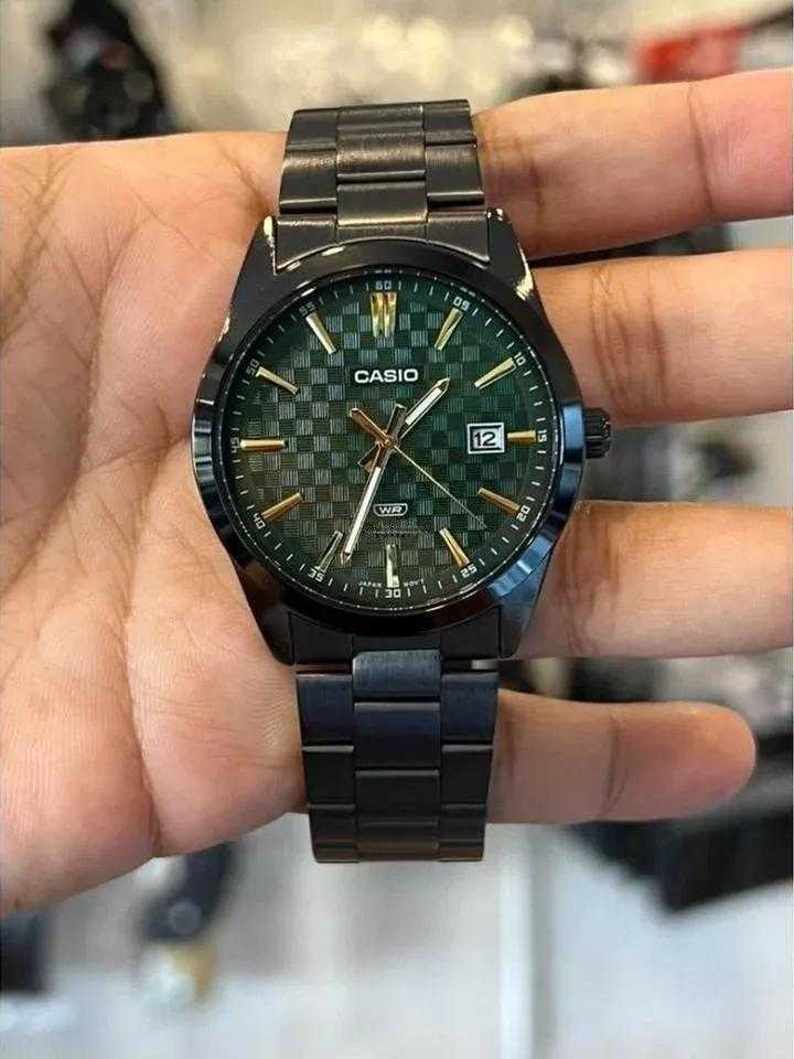 VYRIŠKAS LAIKRODIS CASIO MTP-VD03B-3A + BOX