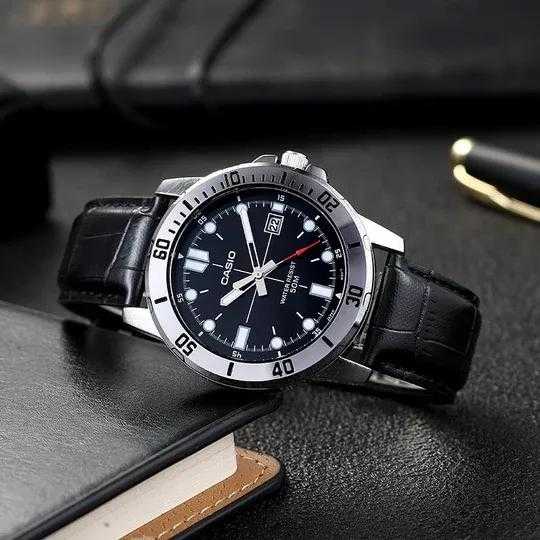 Casio vyriškas laikrodis MTP-VD01L-1EV + dėžutė