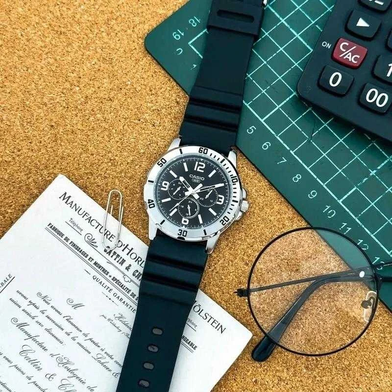 Vyriškas laikrodis CASIO MTP-VD300-1B + BOX