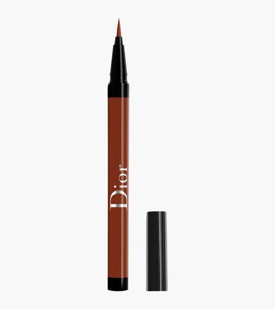 Christian Dior Diorshow On Stage Atsparus vandeniui Ultra-Flexible Felt Tip Intense Color Liquid Akių apvadas 676 Satin Rust 0.55 ml
