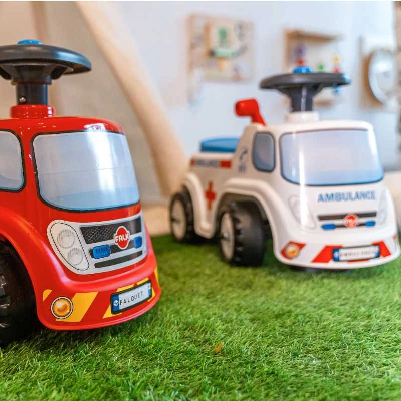 FALK Vaikiškas Automobilis Greitoji Pagalba su Klaksonu