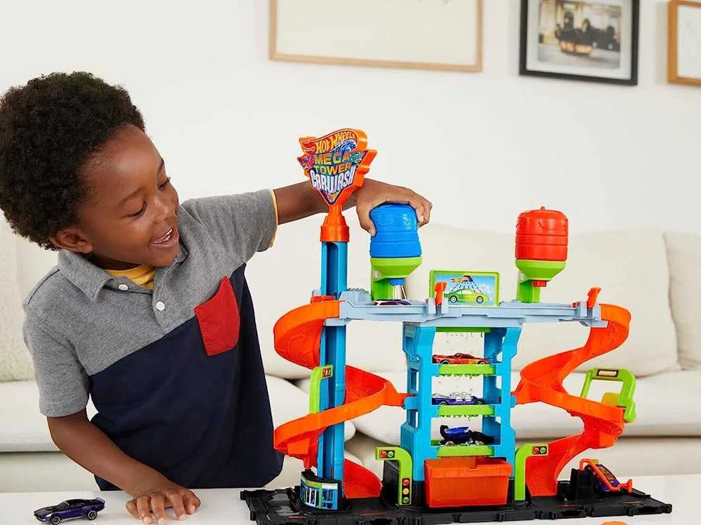 Mattel Hot Wheels rinkinys „Bokštinė automobilių plovykla“